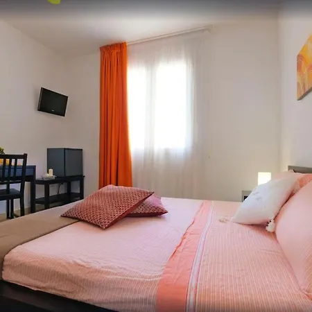 Planet Holiday San Domenico Bed and breakfast